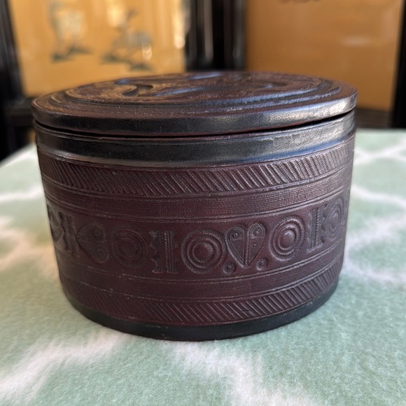 Other - Vintage handmade tooled leather over wood round box with top